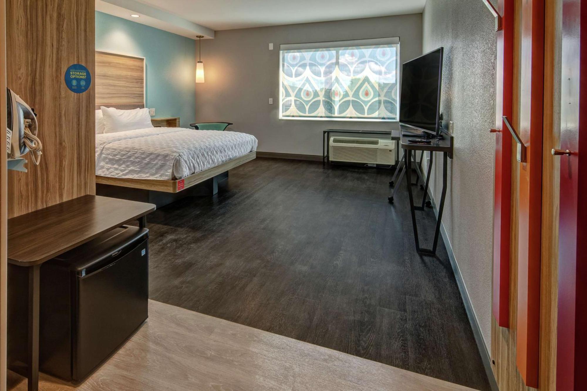 Tru By Hilton Roanoke Hollins Hotel Ngoại thất bức ảnh