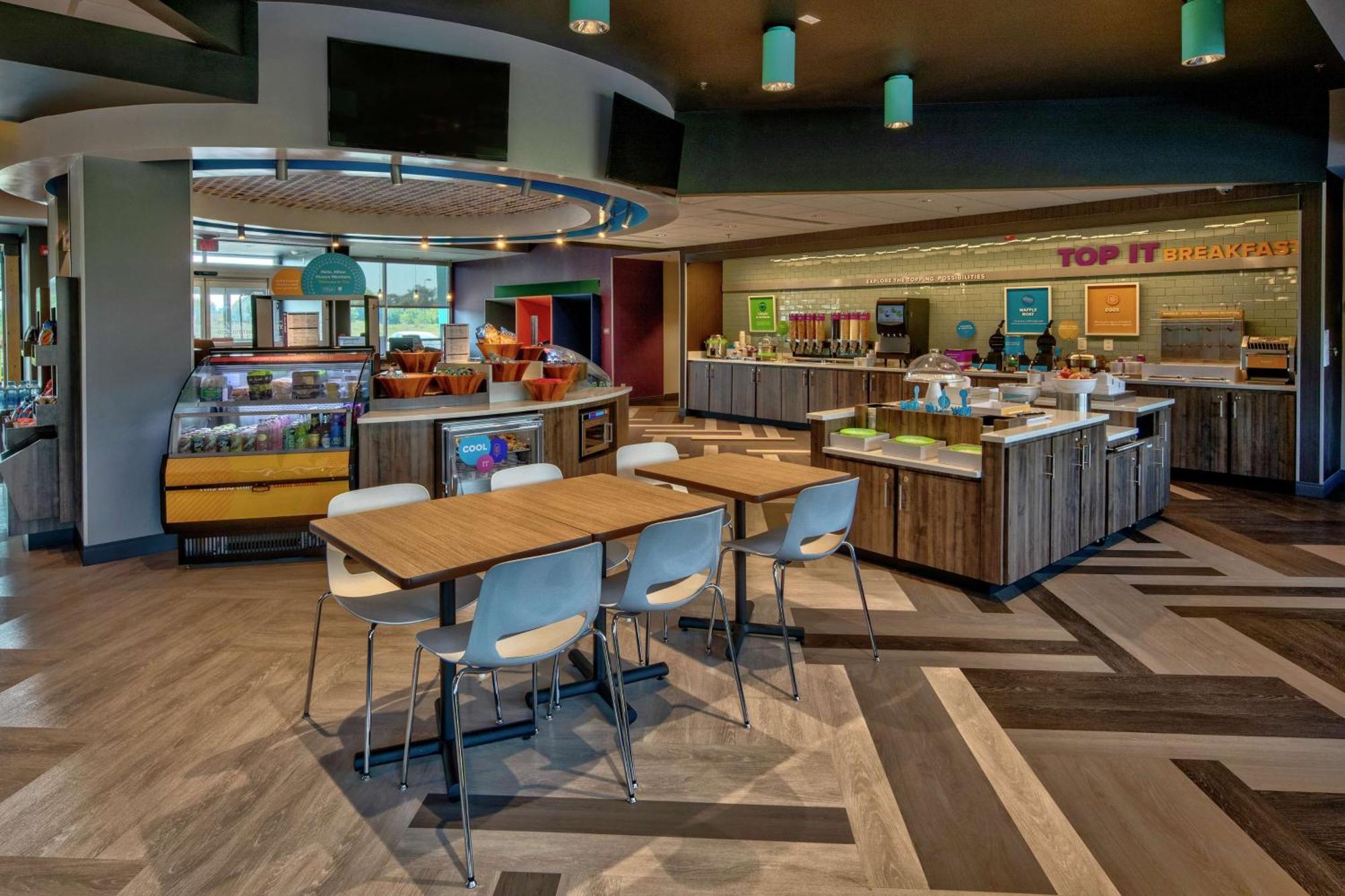 Tru By Hilton Roanoke Hollins Hotel Ngoại thất bức ảnh